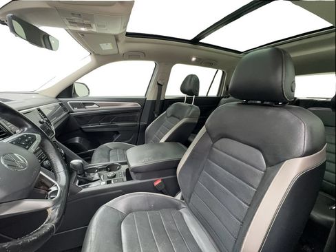 Used 2021 Volkswagen Atlas SEL Premium AWD/4WD image 19