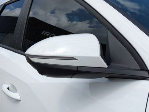 Certified 2024 Hyundai Santa Cruz Limited image 12