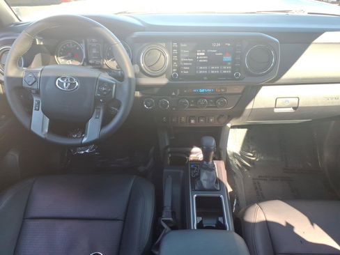 Certified 2023 Toyota Tacoma TRD Sport image 8