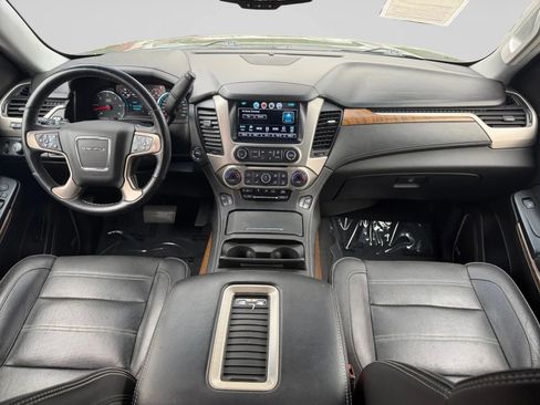 Used 2019 GMC Yukon XL Denali RWD image 19