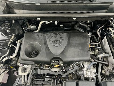 Used 2023 Toyota RAV4 LE AWD/4WD image 25