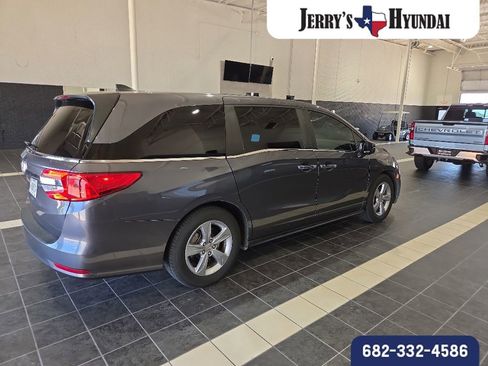 Used 2018 Honda Odyssey EX-L image 5