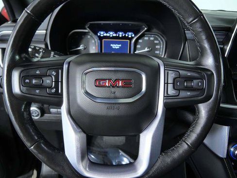 Used 2021 GMC Yukon XL SLT w/ SLT Luxury Plus Package AWD/4WD image 22
