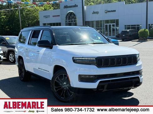 New 2024 Jeep Grand Wagoneer L Series III w/ Rear Seat Video Group 1 AWD/4WD image 1