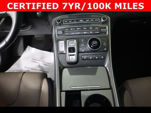 Used 2023 Hyundai Santa Fe Limited image 27