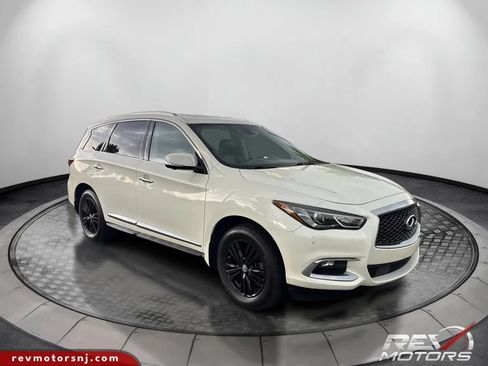 Used 2017 INFINITI QX60 Luxe w/ Premium Plus Package AWD/4WD image 7