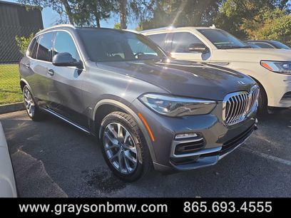 Used 2019 BMW X5 xDrive40i w/ Premium Package 2