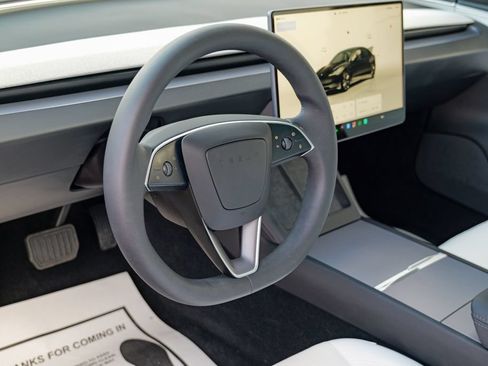 Used 2025 Tesla Model 3 RWD image 20