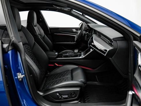 Used 2024 Audi RS 7 Performance w/ Executive Package image 45