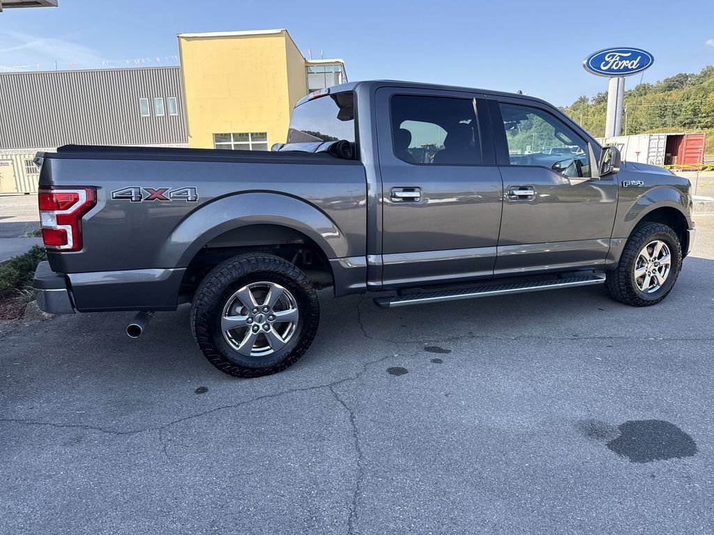 Used 2018 Ford F150 XLT w/ Equipment Group 302A Luxury AWD/4WD image 4