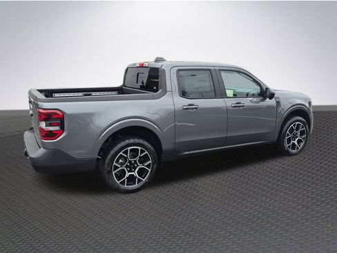 New 2025 Ford Maverick Lariat w/ 4K Tow Package image 4