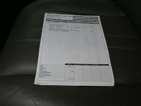Used 2023 Chevrolet Express 2500 Extended RWD image 4