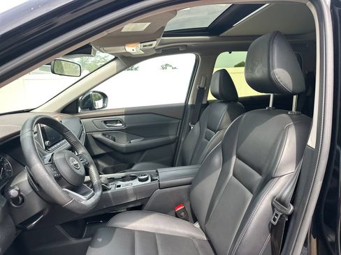 Certified 2023 Nissan Rogue SV w/ SV Premium B Package AWD/4WD image 40