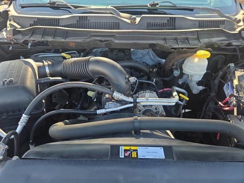 Used 2017 RAM 1500 4x4 Crew Cab w/ Protection Group image 32