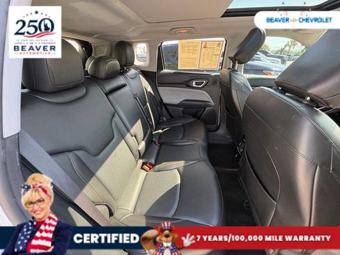 Used 2022 Jeep Compass Latitude w/ Sun and Sound Group AWD/4WD image 21