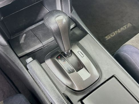 Used 2010 Honda Accord LX-P image 22