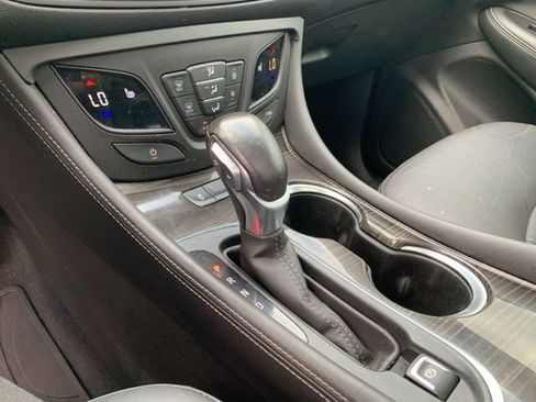 Used 2019 Buick Envision Essence image 33