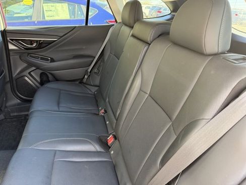Used 2021 Subaru Outback Limited w/ Popular Package #2 image 8