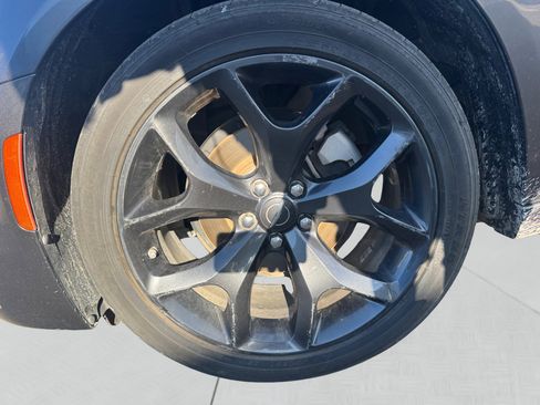 Used 2023 Chrysler 300 S image 14