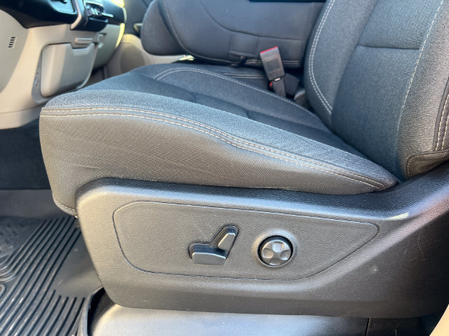 Used 2019 RAM 1500 Big Horn AWD/4WD image 13