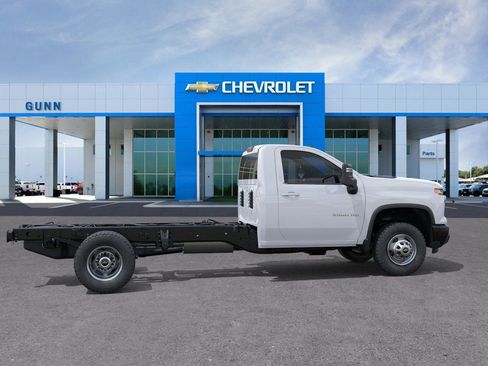 New 2026 Chevrolet Silverado 3500 W/T RWD image 5