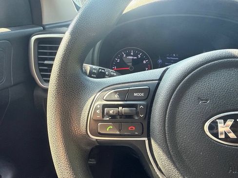 Used 2019 Kia Sportage LX AWD/4WD image 15