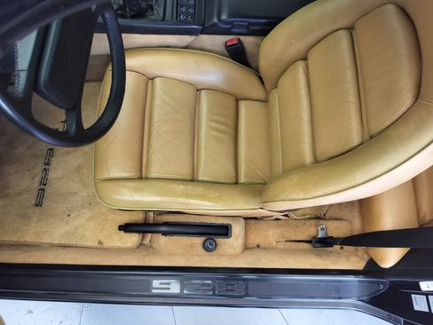 Used 1988 Porsche 928 S4 RWD image 8