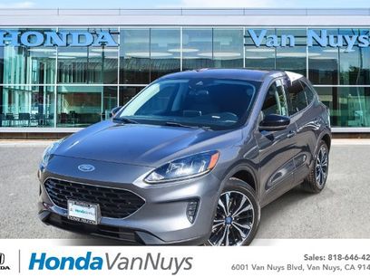 Used 2021 Ford Escape SE w/ SE Sport Appearance Package