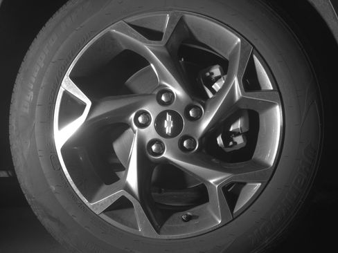 Used 2025 Chevrolet Trax LT w/ LT Convenience Package FWD image 13