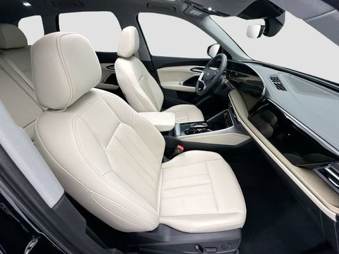 Used 2025 Audi Q5 Premium AWD/4WD image 19