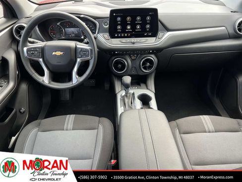 Certified 2024 Chevrolet Blazer LT w/ Convenience Package image 14