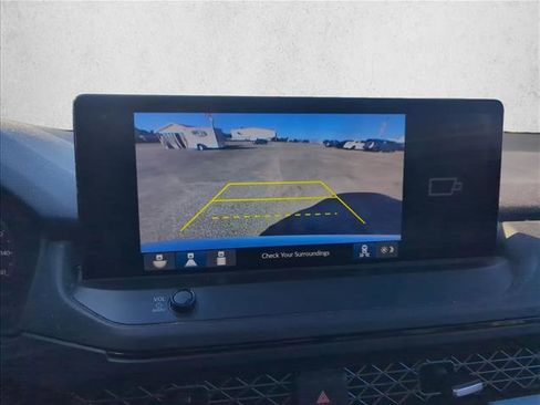 Used 2023 Honda Accord Sport image 10