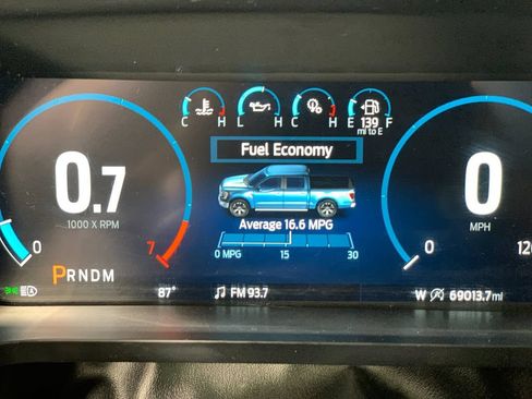Used 2021 Ford F150 Lariat AWD/4WD image 23