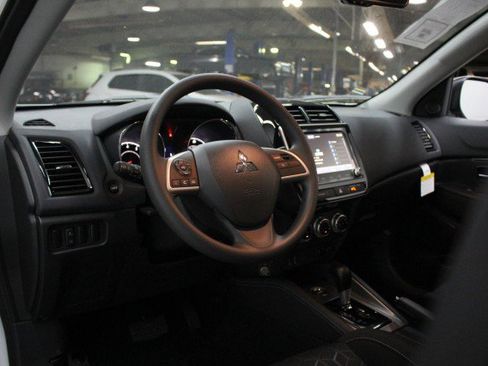 New 2026 Mitsubishi Outlander Sport ES image 5