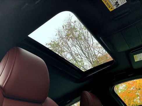 Used 2025 MAZDA MAZDA3 Carbon image 26