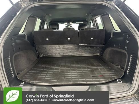 Used 2018 Jeep Grand Cherokee Laredo image 16