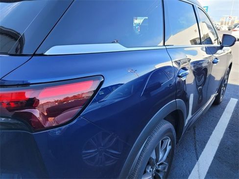 Used 2025 INFINITI QX60 Luxe image 7