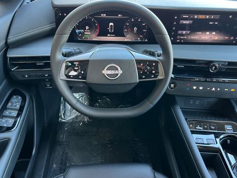 Certified 2025 Nissan Murano SV image 14