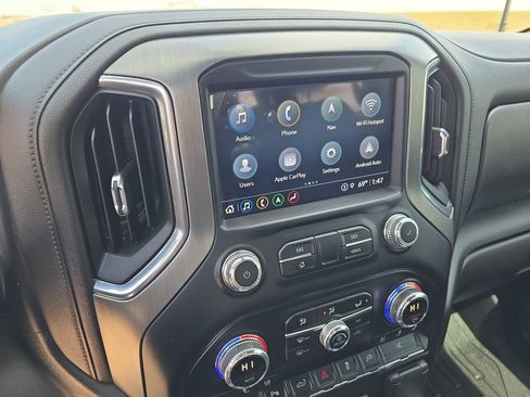 Used 2022 GMC Sierra 3500 Denali AWD/4WD image 22