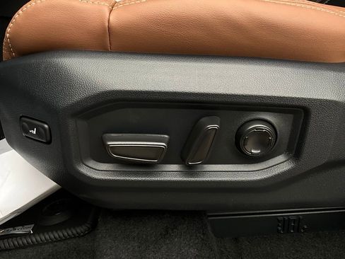 New 2026 Toyota Tundra 1794 Edition AWD/4WD image 13