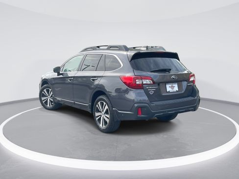 Used 2019 Subaru Outback 2.5i Limited AWD/4WD image 7