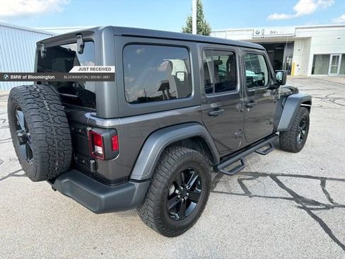 Used 2019 Jeep Wrangler Unlimited Sport AWD/4WD image 4