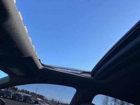 Used 2022 Honda Accord Sport image 7