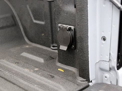 Used 2025 GMC Sierra 1500 Denali Ultimate image 6