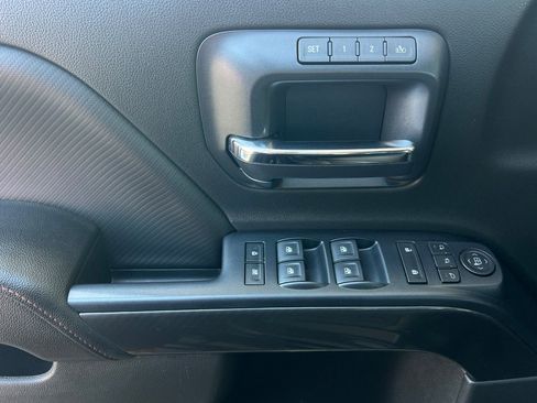 Used 2018 GMC Sierra 1500 SLT w/ All Terrain Package image 12