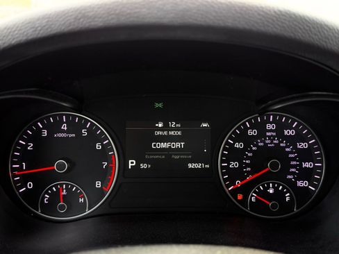 Used 2019 Kia Optima SX w/ SX Limited (Bronze) Package image 47