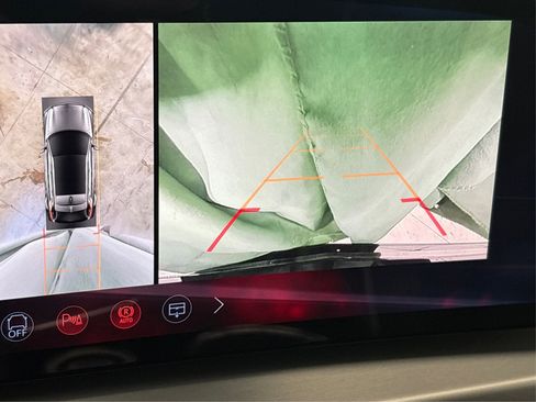 New 2026 Cadillac Lyriq V image 25