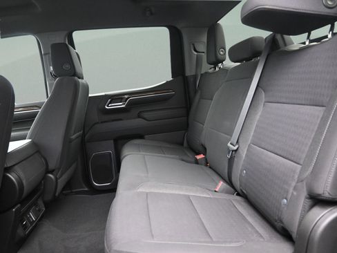 Used 2022 Chevrolet Silverado 1500 LT image 14