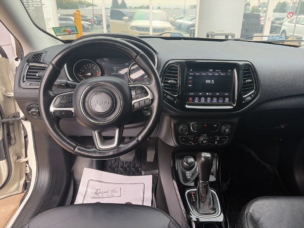 Used 2020 Jeep Compass Limited AWD/4WD image 10