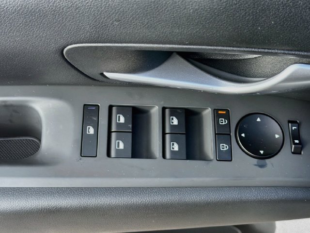 New 2026 Hyundai Tucson SEL FWD image 17